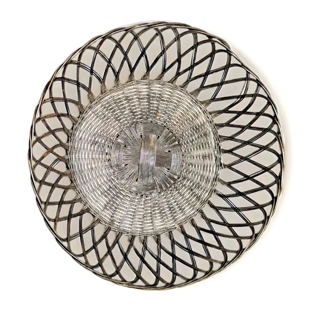 Vintage Metal Wire Basket Round Woven Bread Fruit Silver Color 10 x 3-in Kitchen
